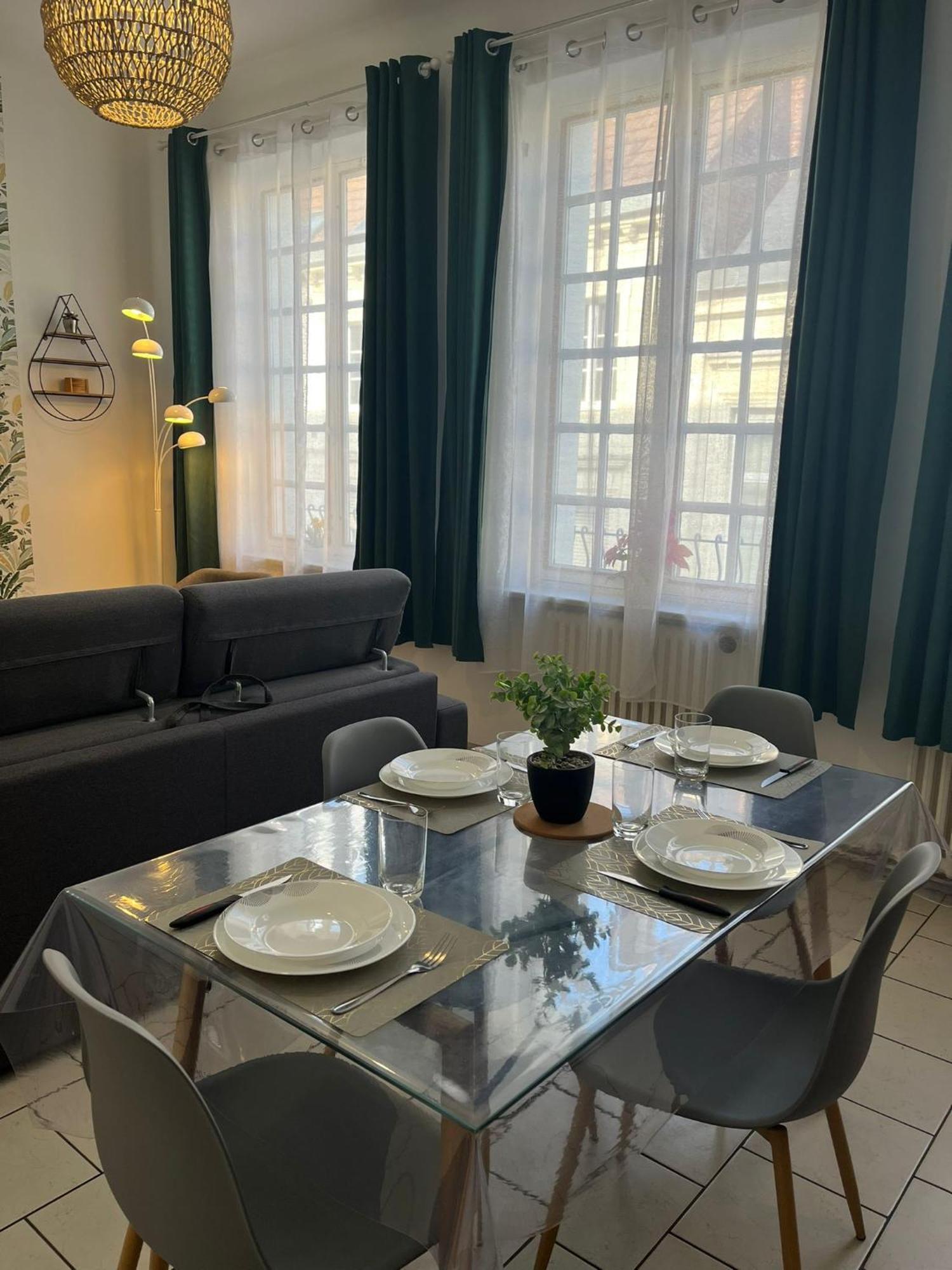 شقة L'Oasis Arrageoise 45M2 4 Personnes Hyper Centre أراس المظهر الخارجي الصورة
